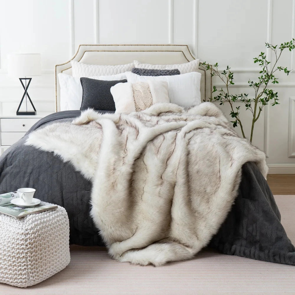 FAUX FOX FUR THROW BLANKET, SNOW