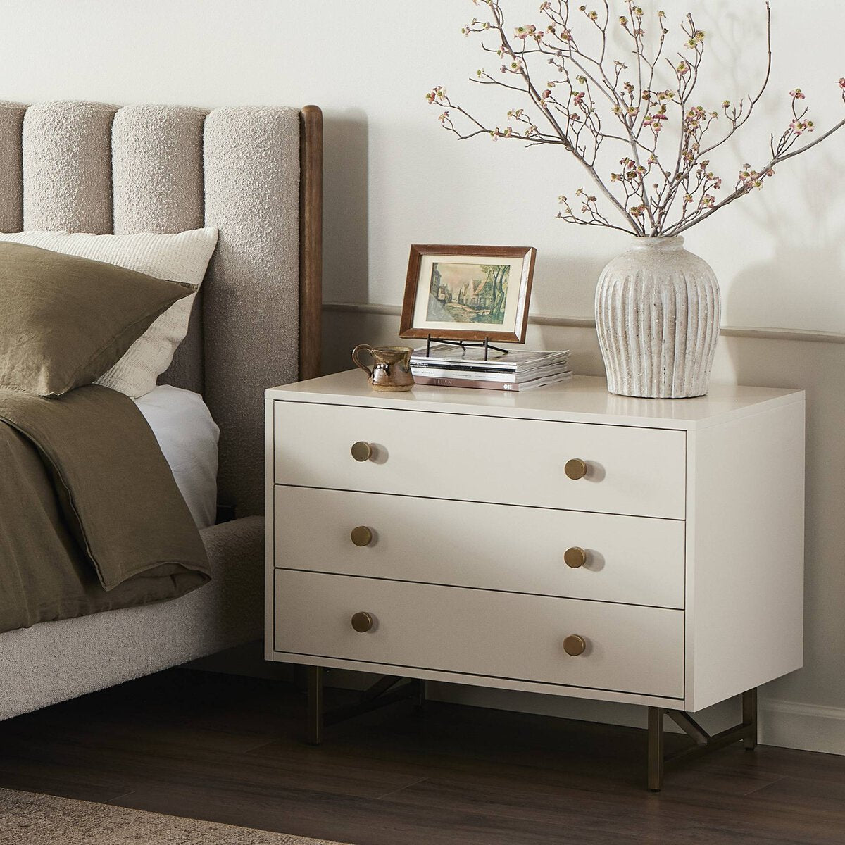 VAN RECTANGULAR NIGHTSTAND