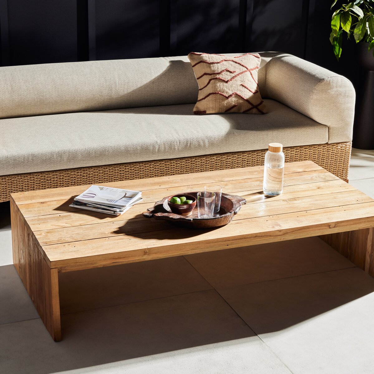 GILROY OUTDOOR COFFEE TABLE