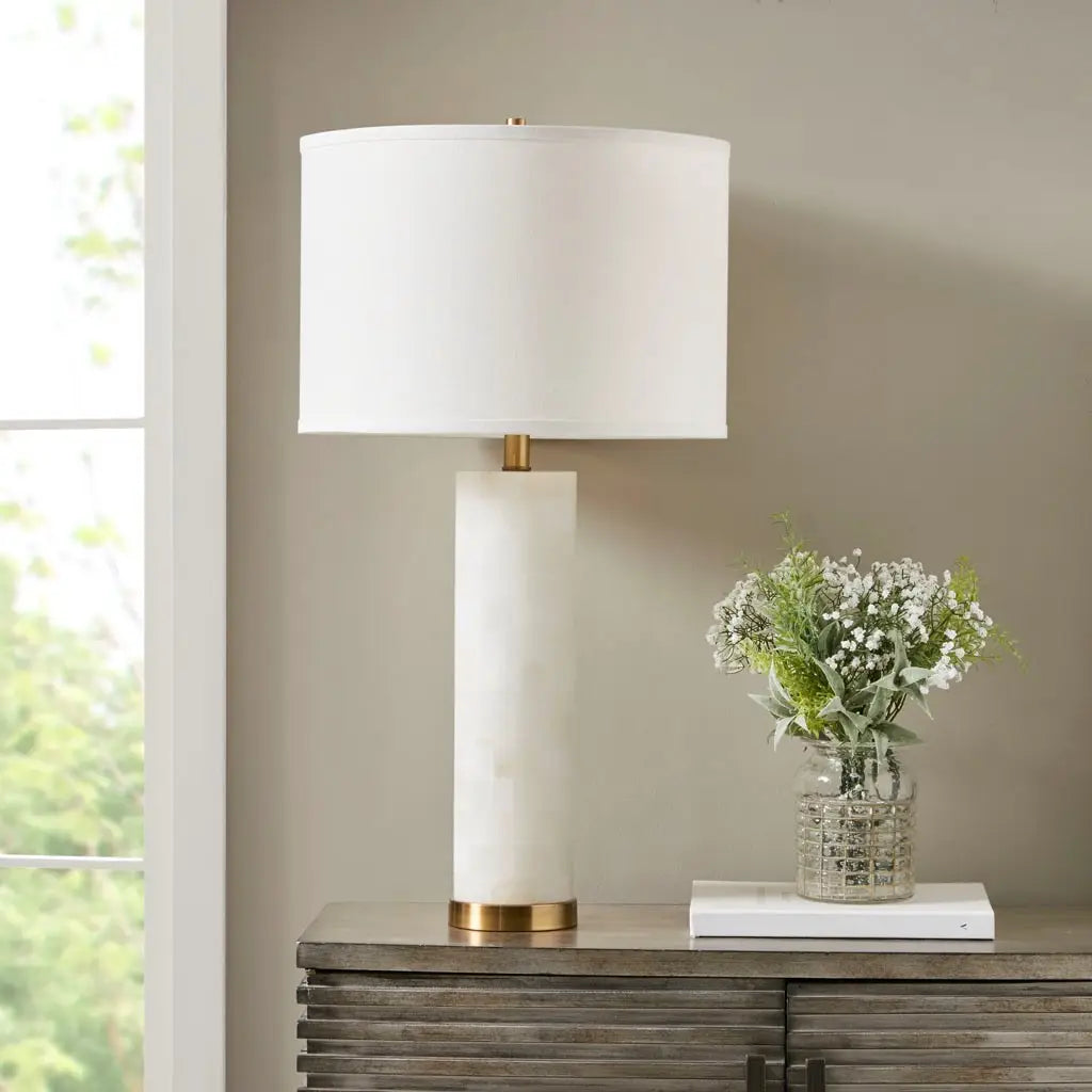 ALABASTER GOLD TABLE LAMP