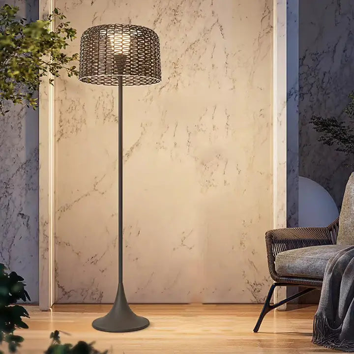 SOLAR RATTAN FLOOR LAMP