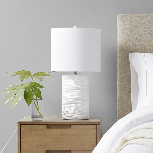 FROSTED TIDES TABLE LAMP