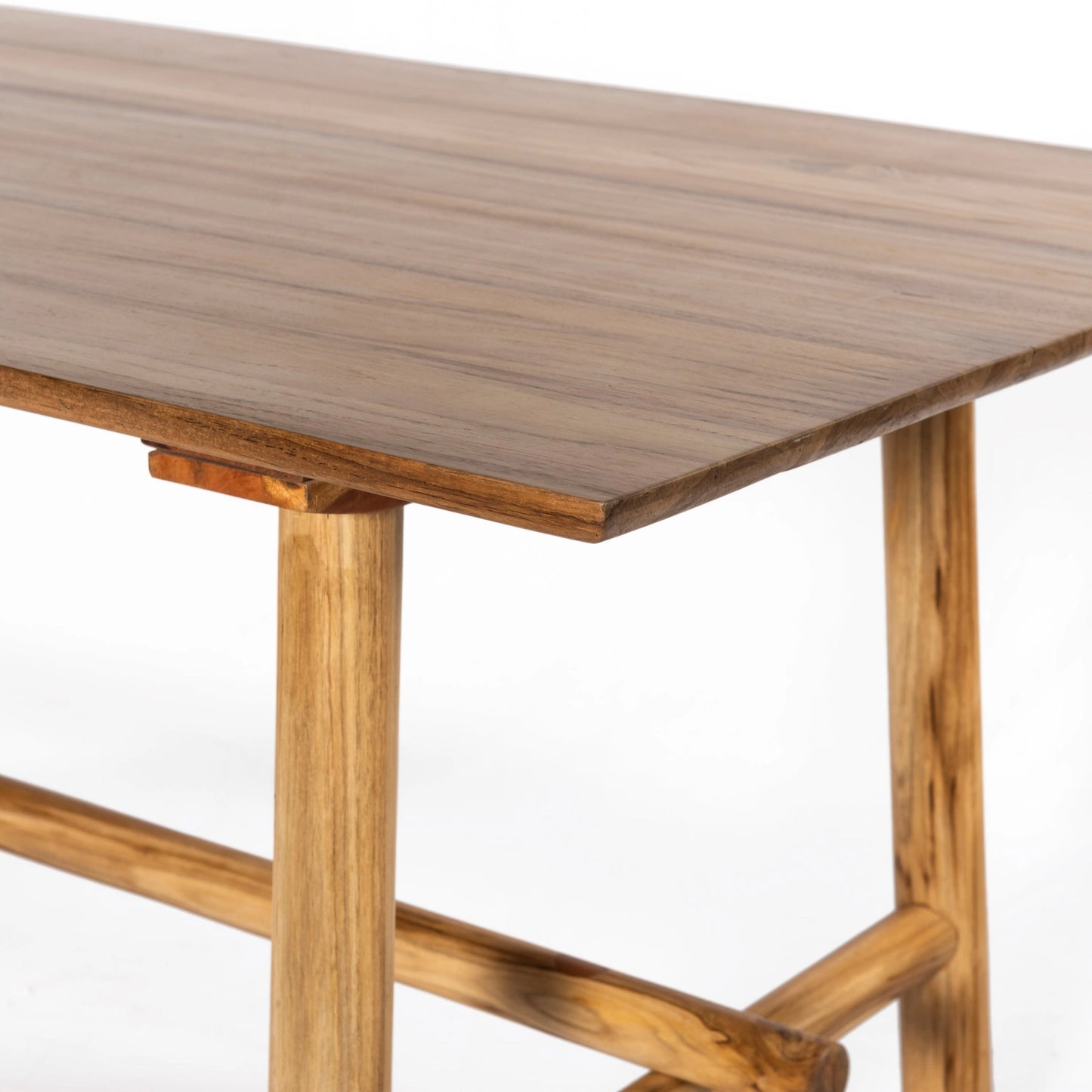 MATEO DINING TABLE