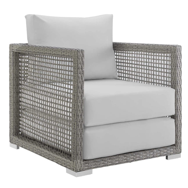 AURA WICKER OUTDOOR LOUNGE CHAIR